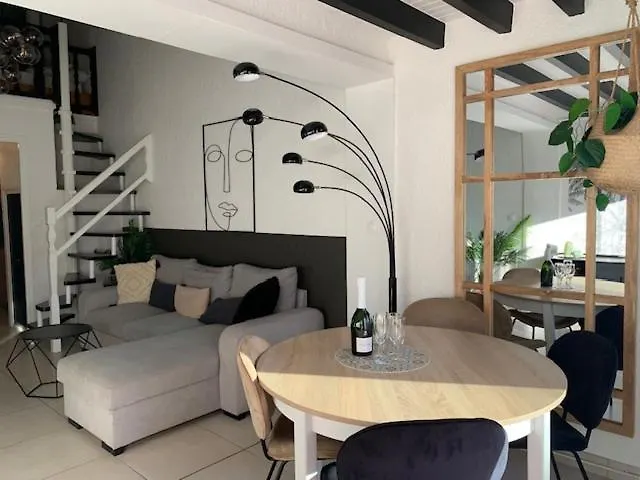 378 4 Pers Heliovillage Villa